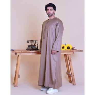 ML 5254 – Premium Shiny Emirati Thobe