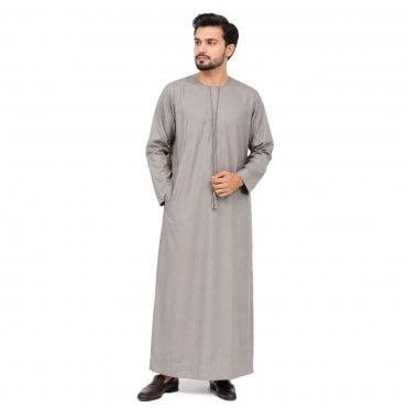 ML 5264 – Classic Matte Cotton Thobe with Tassel for Men (Father & Son)