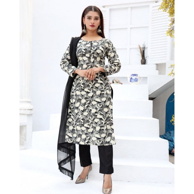 Printed Winter Khadder Trouser Suit: ML 14858
